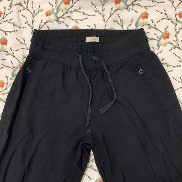 Aritzia TNA black pants joggers - Picture 4 of 4